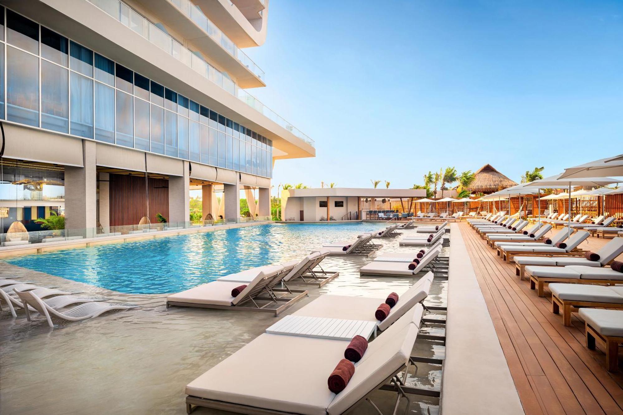 Hyatt Vivid Grand Island Cancun (Adults Only) Exterior photo